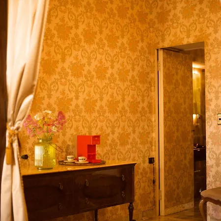 ホームステイ Palazzo Castrucci