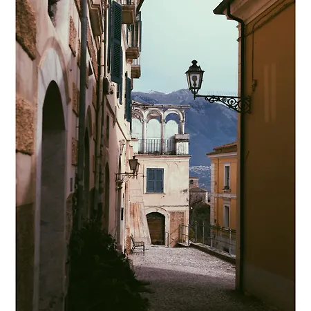 Palazzo Castrucci Pansiyon Alvito