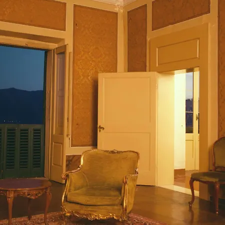 Palazzo Castrucci ホームステイ